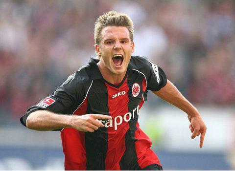 而张镇麟则 而张镇麟则